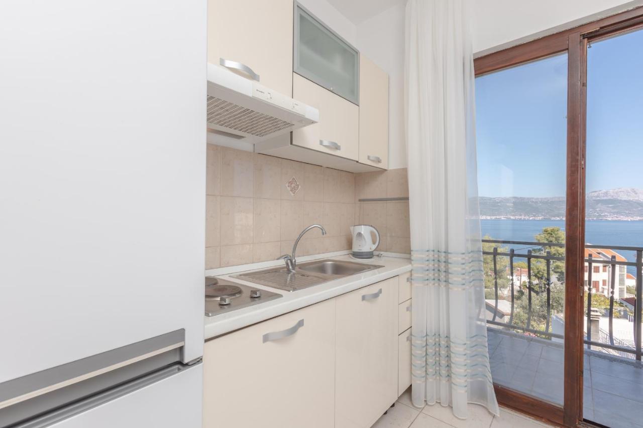 Holiday Home Insulam Mare Trogir Exterior photo